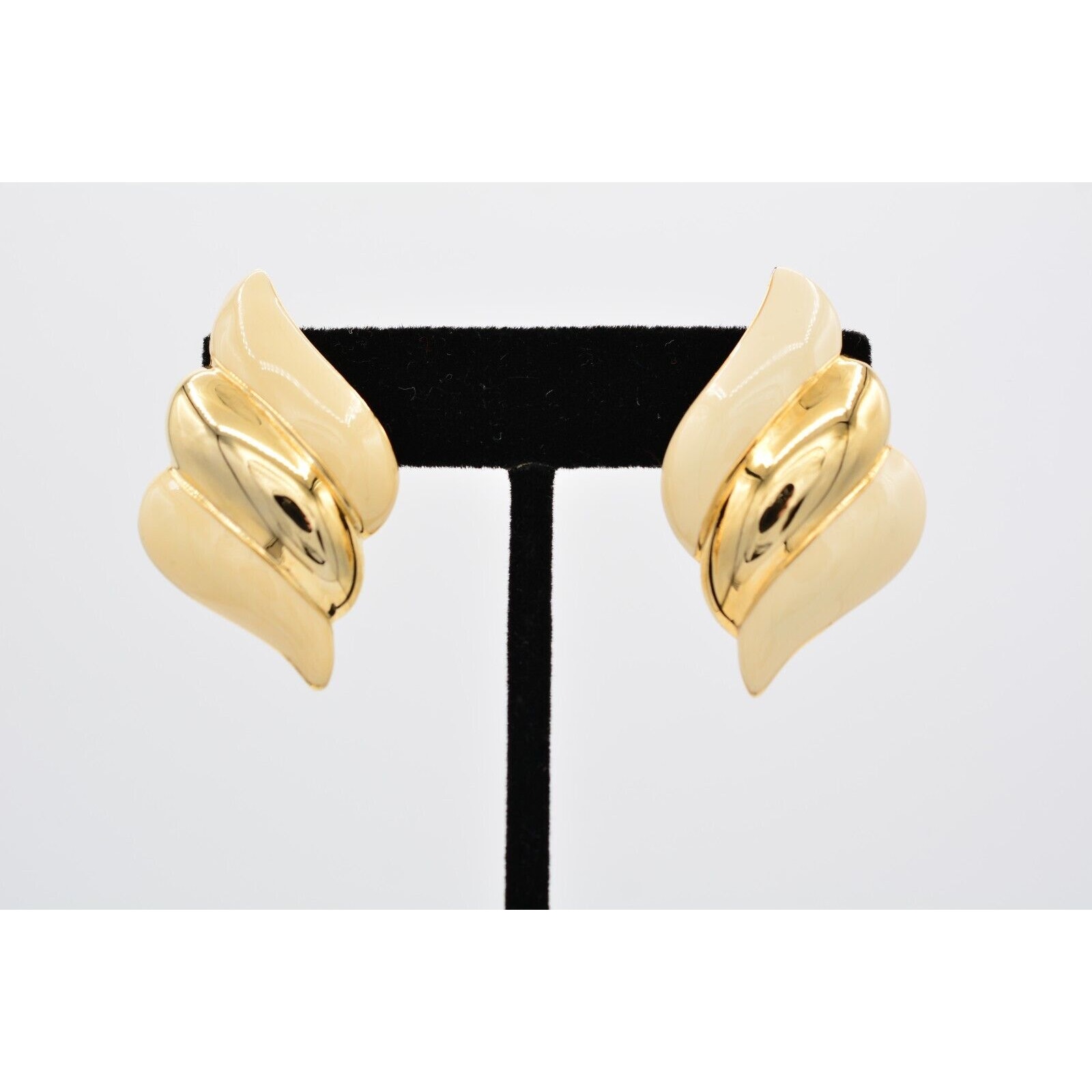 Erwin Pearl Vintage Clip On Earrings Gold Enamel Chunky Heavy Pep Signed Binu